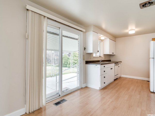 320 W 2250 N, Sunset, UT 84015 — photo 6