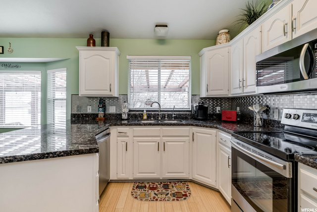 1084 E 1525 N, Layton, UT 84040 — photo 6