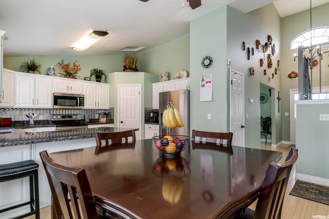 1084 E 1525 N, Layton, UT 84040 — photo 4