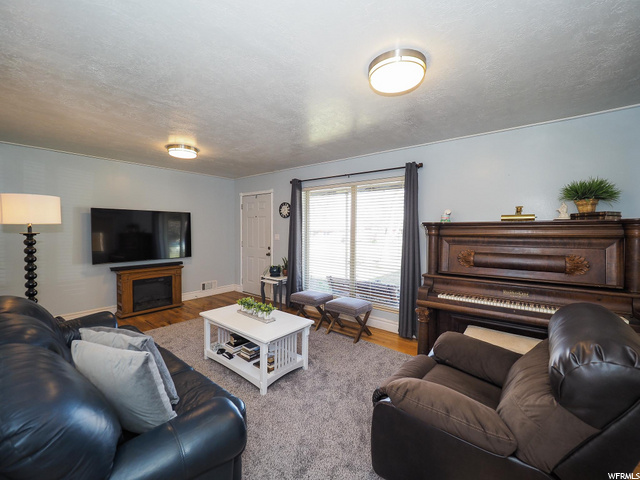 79 W 800 N, Bountiful, UT 84010 — photo 7