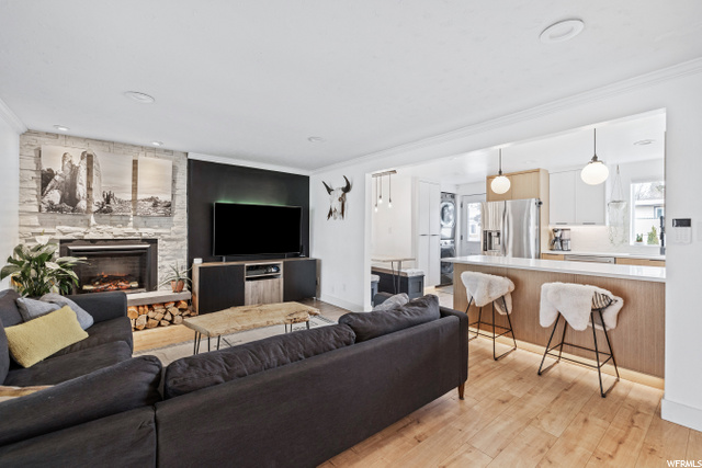 8445 S 1475 E, Sandy, UT 84093 — photo 12
