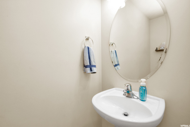 2042 S 275 E, Clearfield, UT 84015 — photo 12