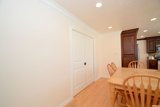 Pocket Doors to Bedrooms & Full Bath