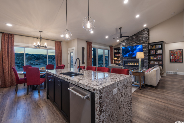 11341 Shoreline Ct, Hideout, UT 84036 — photo 3