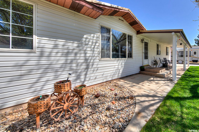 550 Bartlett Ave, Moab, UT 84532 — photo 9