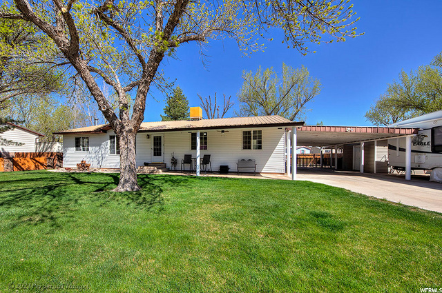 550 Bartlett Ave, Moab, UT 84532 — photo 8