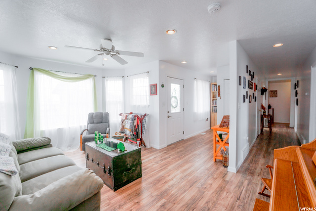 699 E Main St, Grantsville, UT 84029 — photo 5