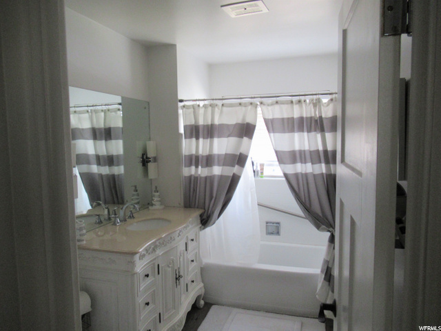 320 S 400 E, Centerville, UT 84014 — photo 9