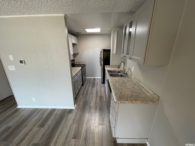 635 N Canfield Dr E, Ogden, UT 84404 — photo 4