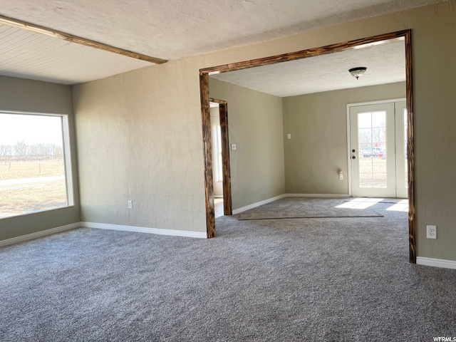 7075 N 11000th E, Lapoint, UT 84039 — photo 4