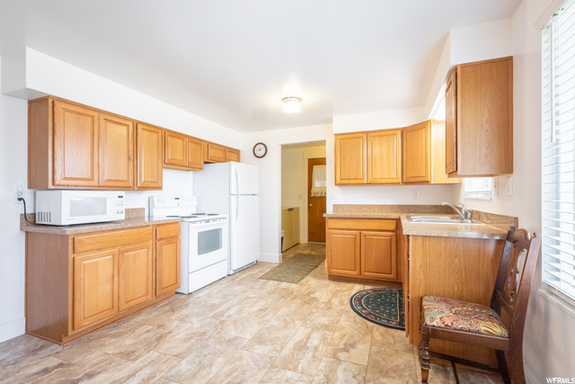 175 W 100 S, Hyrum, UT 84319 — photo 7