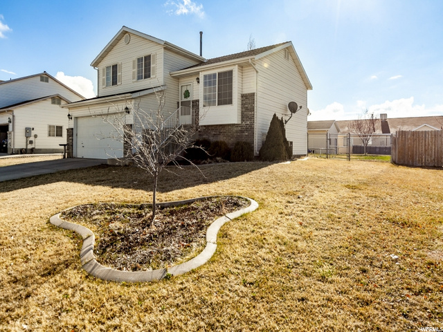 5422 S Midland, Roy, UT 84067 — photo 2