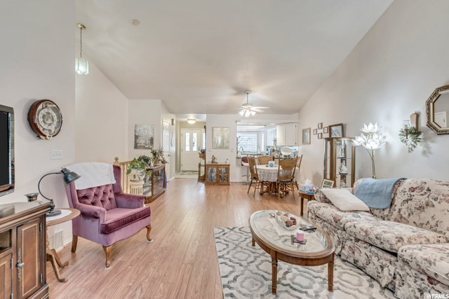5467 S 150 E, Washington Terrace, UT 84405 — photo 11