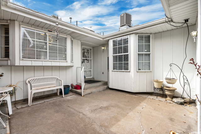5467 S 150 E, Washington Terrace, UT 84405 — photo 3