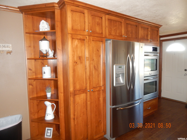 555 E 400 S, Price, UT 84501 — photo 7