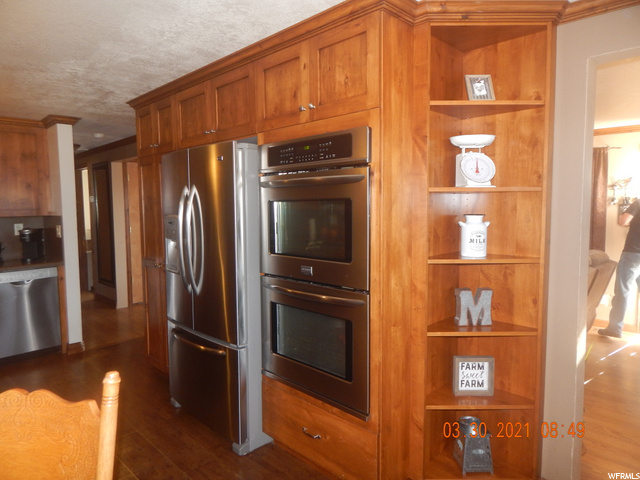 555 E 400 S, Price, UT 84501 — photo 10