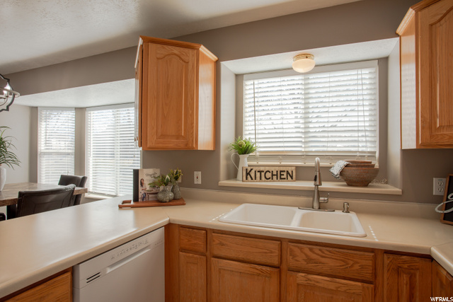 3153 W 4675 S, Roy, UT 84067 — photo 8