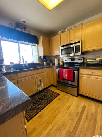 898 E 11150 S, Sandy, UT 84094 — photo 10