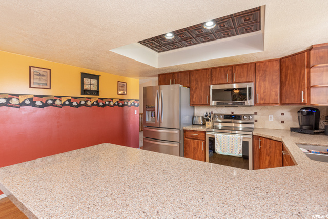 2986 W 5500 S, Roy, UT 84067 — photo 8