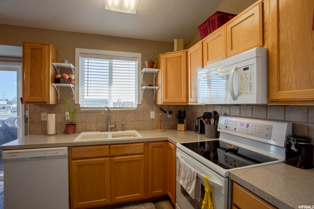 1713 W 600 N, Clinton, UT 84015 — photo 8