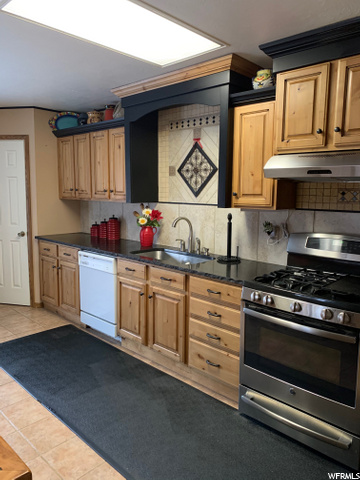1295 Sumac Dr, Logan, UT 84321 — photo 2