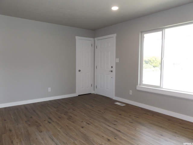 852 E Larkspur Dr, Sandy, UT 84094 — photo 3