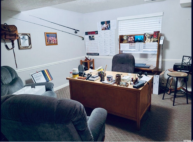 2365 S - Office