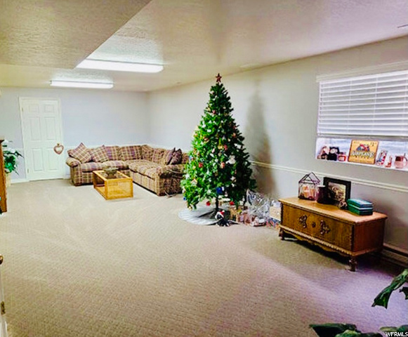 2365 S - Second family room