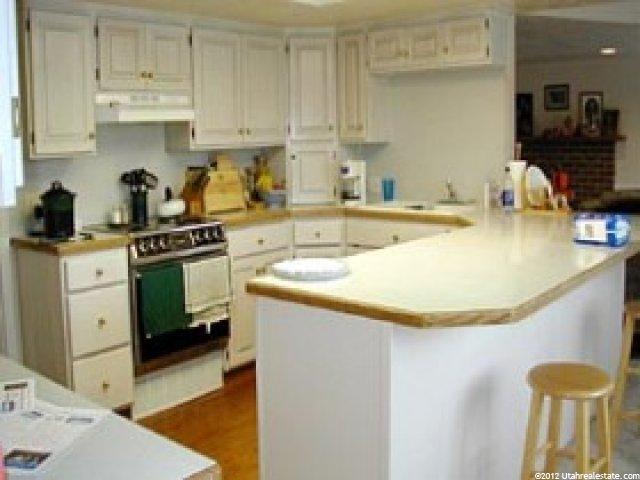 580 N 975 W, West Bountiful, UT 84087 — photo 5