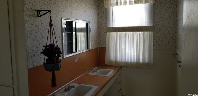 213 E 200 N, Parowan, UT 84761 — photo 12