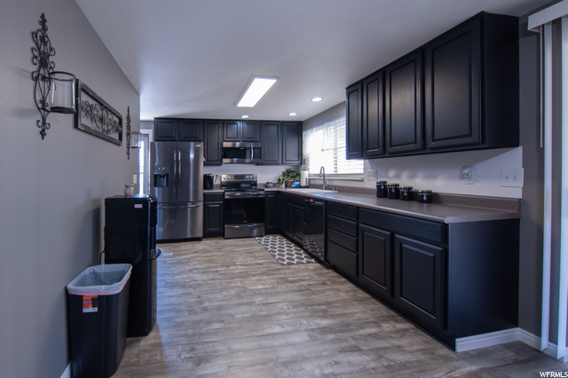 160 S 200 E, Orangeville, UT 84537 — photo 8