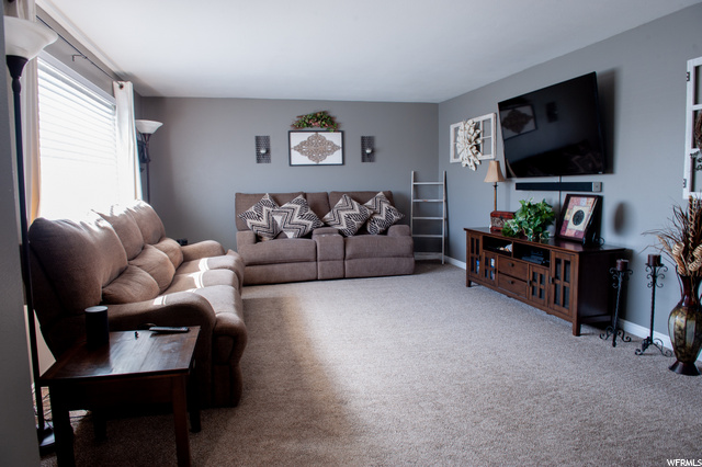 160 S 200 E, Orangeville, UT 84537 — photo 2