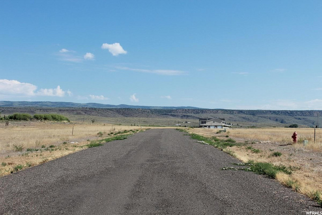 163 E 680 N #7, Loa, UT 84747 — photo 5