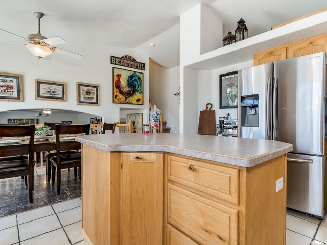 2389 W 2375 N, Clinton, UT 84015 — photo 9