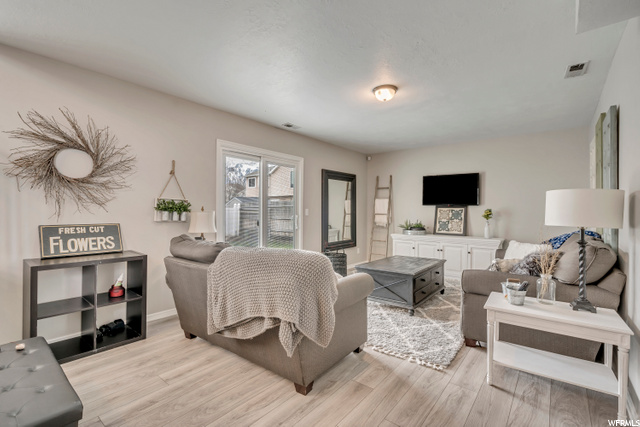 8457 S 935 E, Sandy, UT 84094 — photo 10