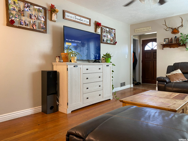 329 N 200 E, Tremonton, UT 84337 — photo 3