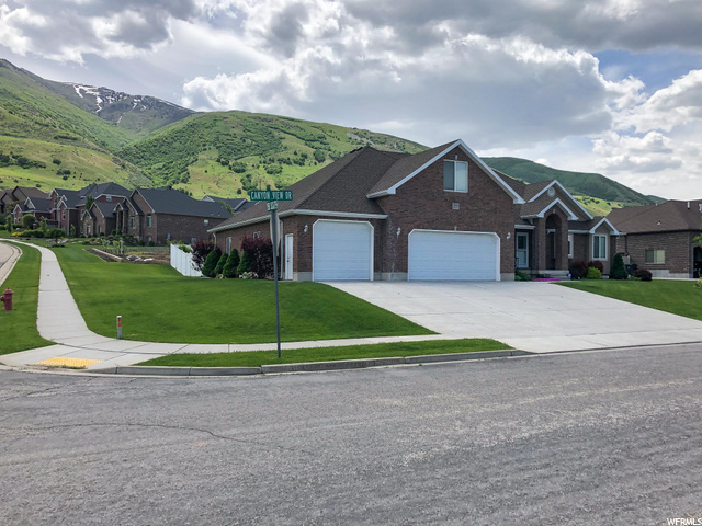 1565 Canyon View Dr, Perry, UT 84302 — photo 2