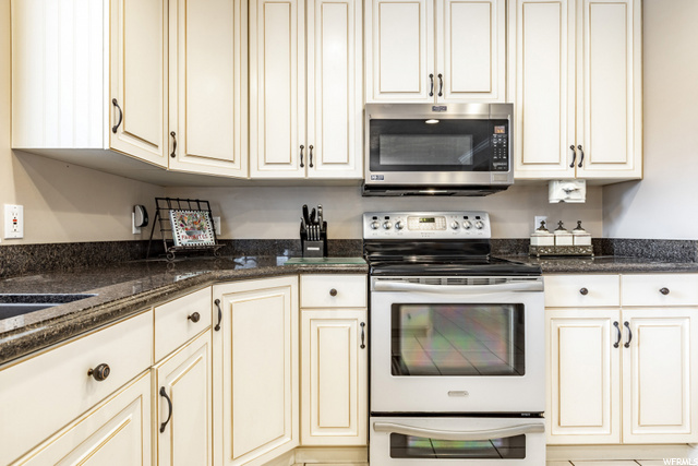 12508 S 300 E, Draper, UT 84020 — photo 8