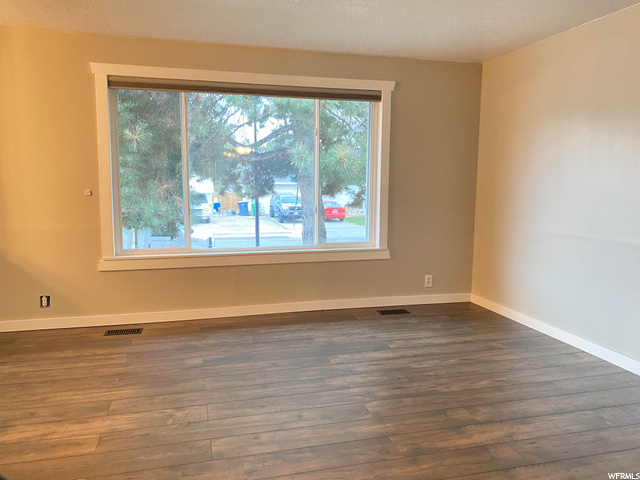 237 E 9430 S, Sandy, UT 84070 — photo 6