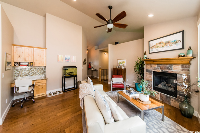 1140 Grandview Dr, Providence, UT 84332 — photo 9