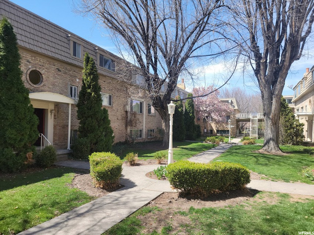 2220 E MURRAY HOLLADAY RD #147, Salt Lake City UT 84117