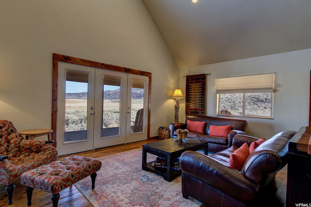 192 E Hatchery Rd, Bicknell, UT 84715 — photo 3