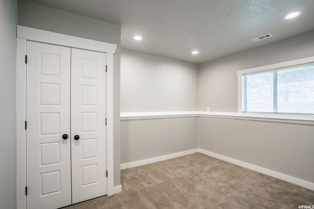 731 E Sandy Dunes Cir, Sandy, UT 84094 — photo 11