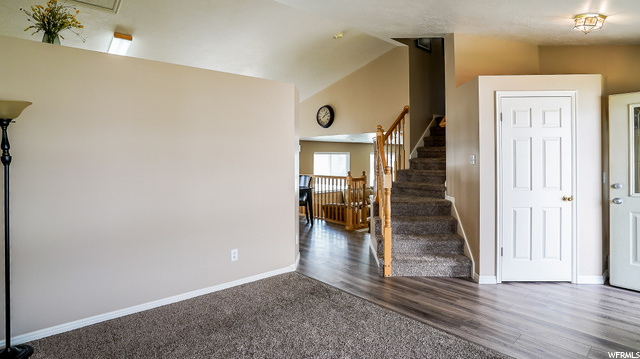 1065 N 2575 W, Layton, UT 84041 — photo 4