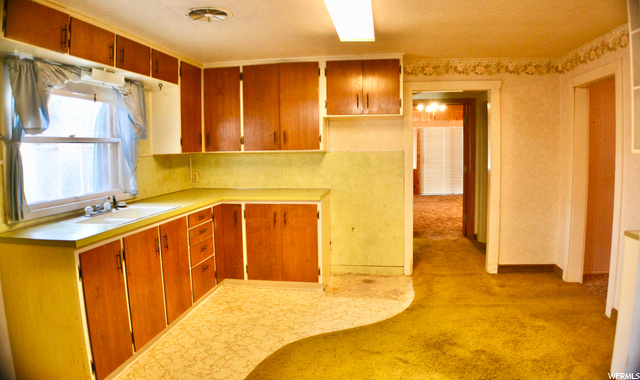 230 W 400 N, Logan, UT 84321 — photo 12