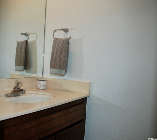 4042 S 895 E, Ogden, UT 84403 — photo 9