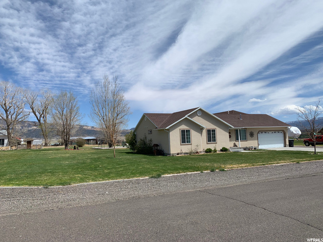 479 S 500 W, Loa, UT 84747 — photo 3