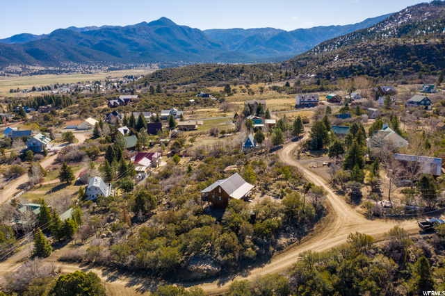 808 Hillside Dr, Pine Valley, UT 84781 — photo 5