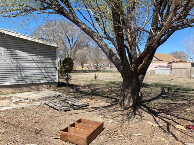 665 S Rose Ave E, Price, UT 84501 — photo 5
