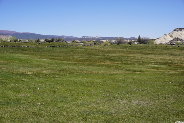 15 E 400 North St N, Boulder, UT 84716 — photo 3